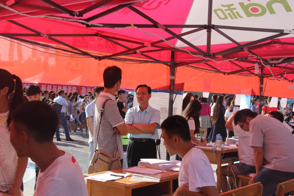 IMG_4464.JPG IMG_4464.JPG