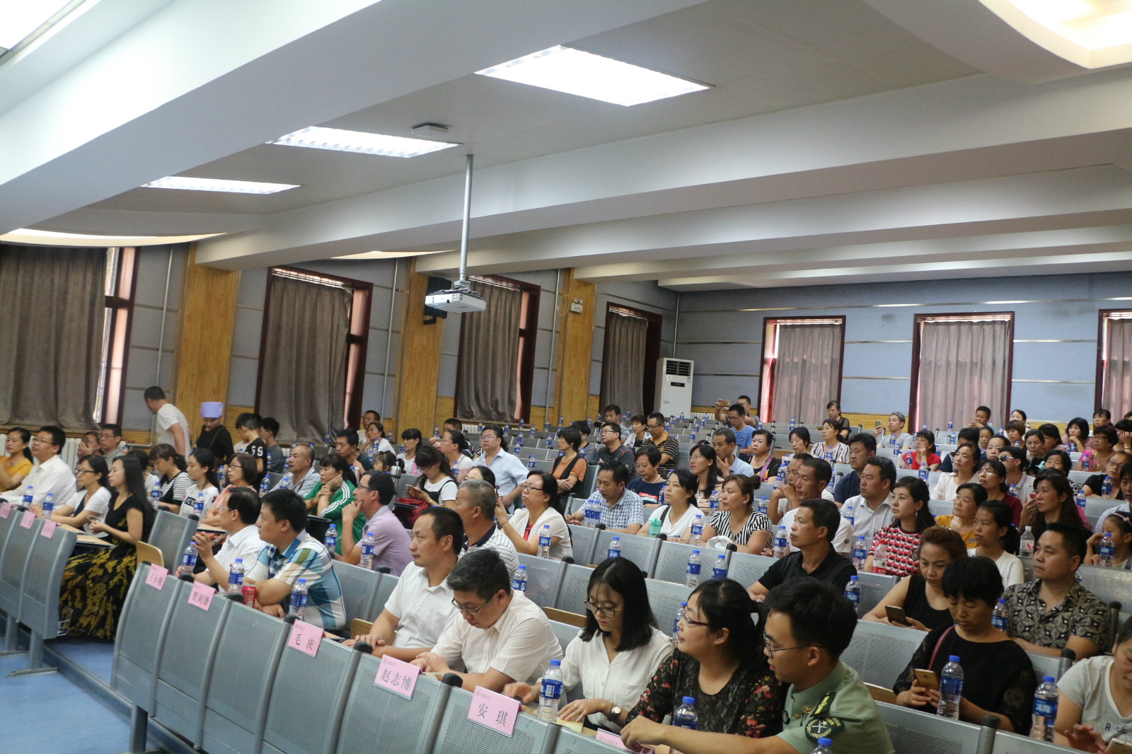 IMG_8778_meitu_1.jpg IMG_8778_meitu_1.jpg